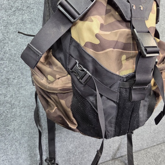 Oakley Icon 2.0 Laptop Backpack Woodland Camo Skull Elite Software Y2k Grunge - Picture 5 of 16